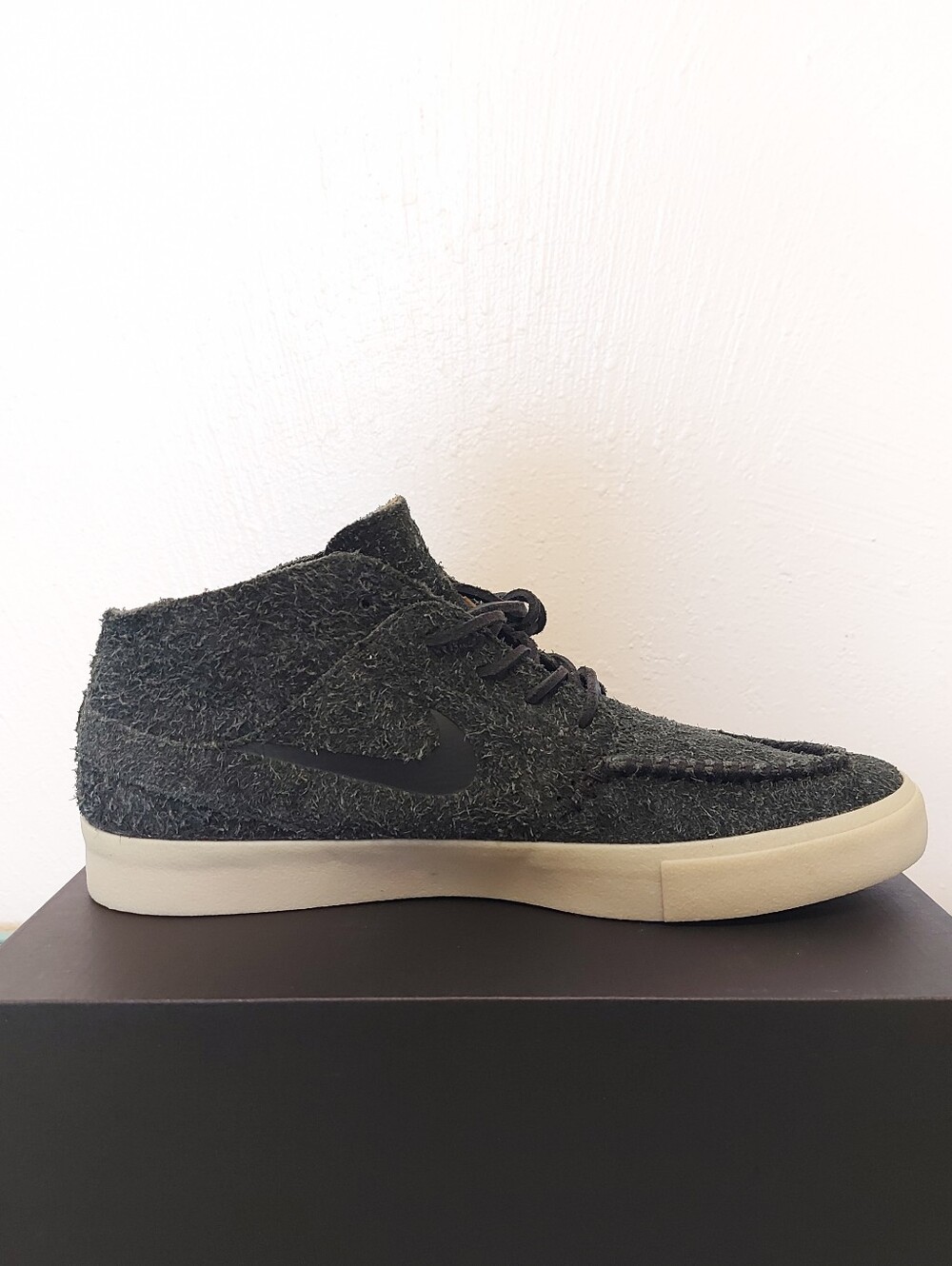 Nike SB Zoom Stefan Janoski Mid Crafted Men's Black Moc Suede
